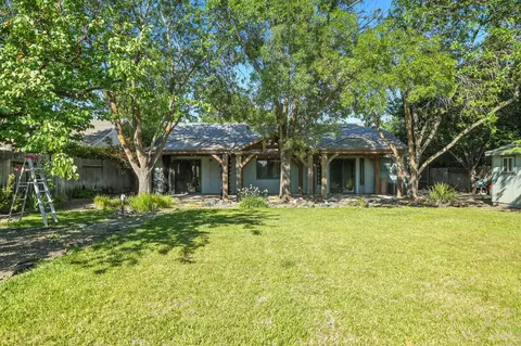 Exterior - 2585 Meadowview Dr, Red Bluff, CA 96080 photo 9 of 24