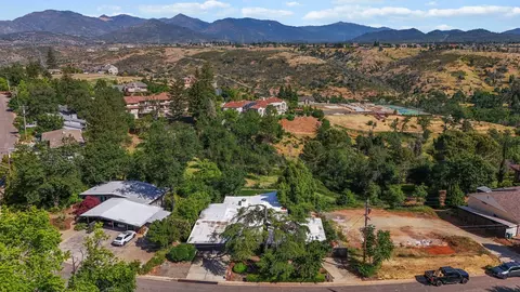 View/Area - 3540 Scenic Dr, Redding, CA 96001 photo 2 of 6