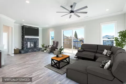 3781 Sunlight Ct, Redding, CA 96001 photo 11