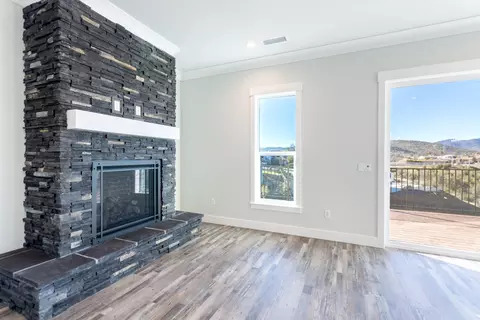 3781 Sunlight Ct, Redding, CA 96001 photo 13