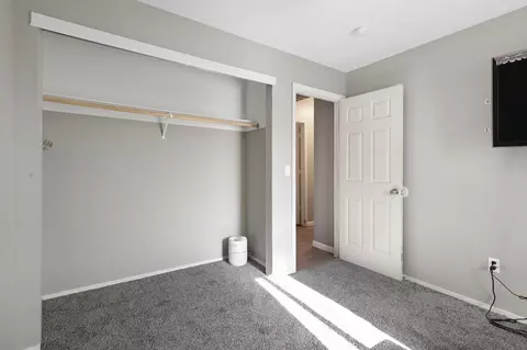 Bedroom - 16873 Winchell Dr, Redding, CA 96003 photo 5 of 7