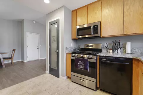 Kitchen - 16873 Winchell Dr, Redding, CA 96003 photo 3 of 3