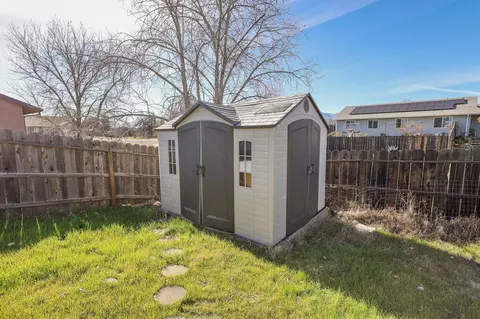 Exterior - 16873 Winchell Dr, Redding, CA 96003 photo 8 of 8