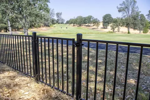 1779 Player Ct, Redding, CA 96003 photo 23