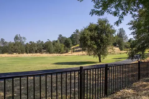 1779 Player Ct, Redding, CA 96003 photo 19