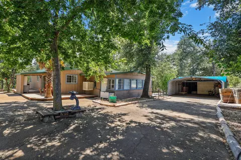 18405 Phyllis Rd, Cottonwood, CA 96022