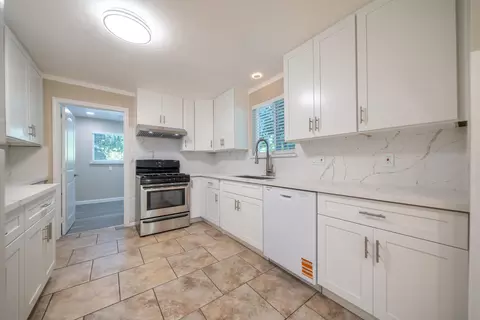 4725 Cedars Rd, Redding, CA 96001 photo 6
