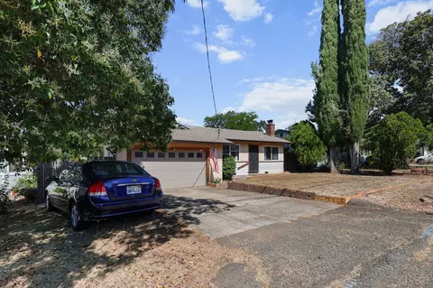2196 Victor Ave, Redding, CA 96002 photo 24