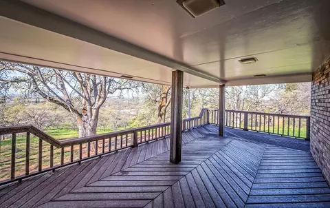 Exterior - 21790 Adobe Rd, Red Bluff, CA 96080 photo 7 of 11