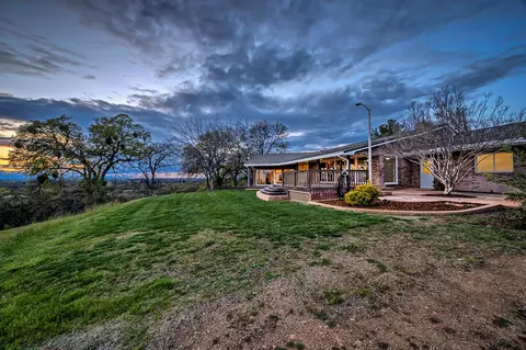 Exterior - 21790 Adobe Rd, Red Bluff, CA 96080 photo 11 of 11