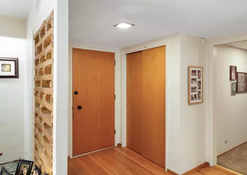 Entry Way - 3283 Middleton Ln, Redding, CA 96002 photo 1 of 1