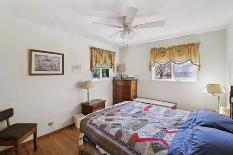 Bedroom - 3283 Middleton Ln, Redding, CA 96002 photo 2 of 6
