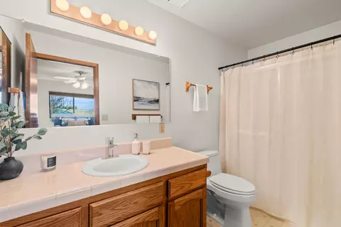 725 West Ave, Red Bluff, CA 96080 photo 27