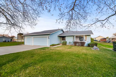 725 West Ave, Red Bluff, CA 96080