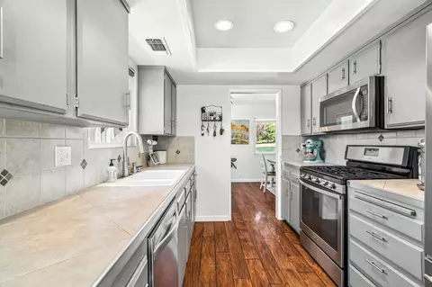 Kitchen - 4020 Oro St, Redding, CA 96001 photo 1 of 4
