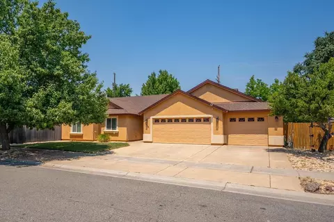 2236 Lonigan Ct, Redding, CA 96001
