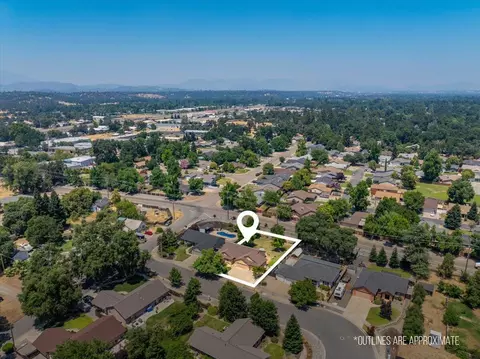 2236 Lonigan Ct, Redding, CA 96001 photo 4