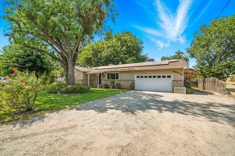 24470 Oklahoma Ave, Red Bluff, CA 96080 photo 2