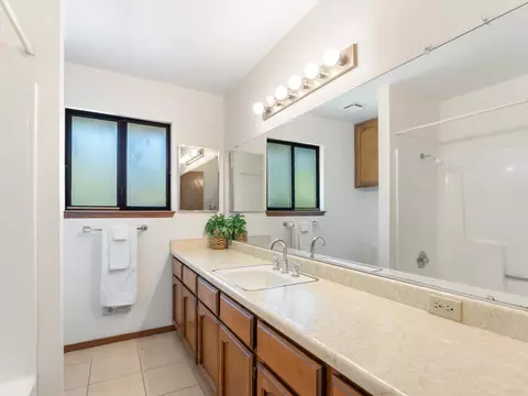 719 St Thomas Pkwy, Redding, CA 96003 photo 14