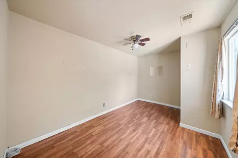 Bedroom - 3255 Winding Way, Redding, CA 96003 photo 3 of 9