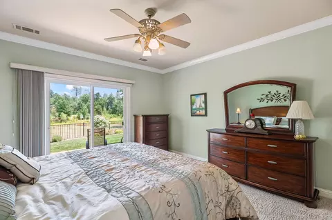 Bedroom - 1533 Spanish Bay Dr, Redding, CA 96003 photo 2 of 5