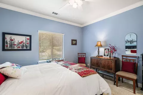 Bedroom - 1533 Spanish Bay Dr, Redding, CA 96003 photo 4 of 5