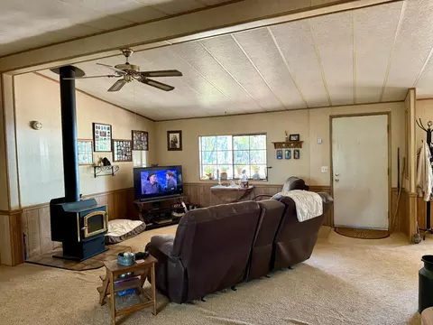 11941 Atkins Rd, Whitmore, CA 96096 photo 5