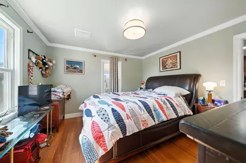 Bedroom - 1635 Pleasant St, Redding, CA 96001 photo 2 of 2