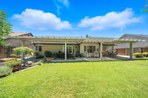 2072 Button Pl, Redding, CA 96002 photo 34