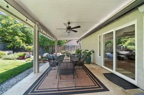2072 Button Pl, Redding, CA 96002 photo 29