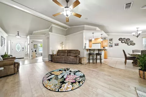 2072 Button Pl, Redding, CA 96002 photo 7