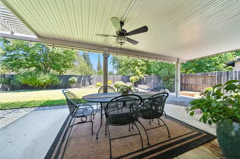 2072 Button Pl, Redding, CA 96002 photo 26