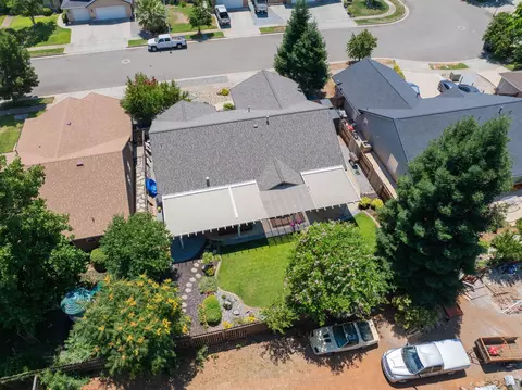 2072 Button Pl, Redding, CA 96002 photo 37