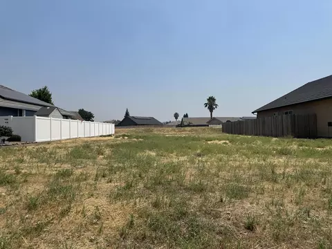22331 Rio Alto Dr, Cottonwood, CA 96022