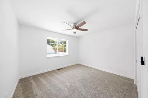 Bedroom - 2949 Felstet Ln, Redding, CA 96001 photo 3 of 6