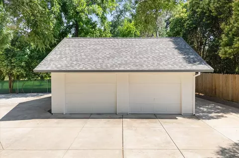 Exterior - 2949 Felstet Ln, Redding, CA 96001 photo 24 of 24