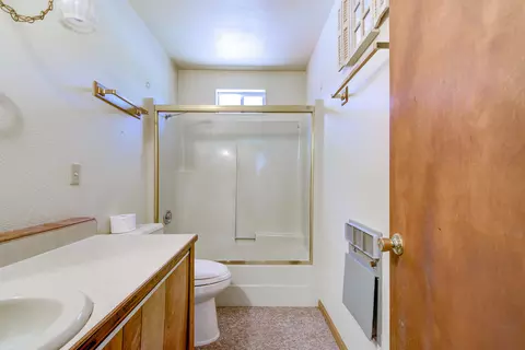 Bath - 45119 Old Brown Ranch Rd, Fall River Mills, CA 96028 photo 4 of 4