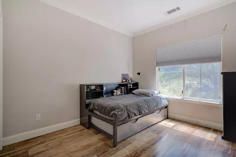 Bedroom - 4692 Corita Pl, Redding, CA 96001 photo 4 of 7
