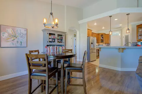 Dining - 4692 Corita Pl, Redding, CA 96001 photo 2 of 3