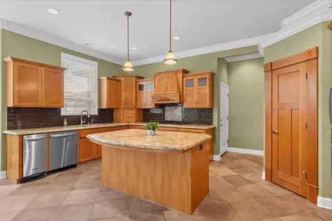 4556 Yellowstone Dr, Redding, CA 96002 photo 16