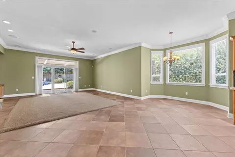 4556 Yellowstone Dr, Redding, CA 96002 photo 11