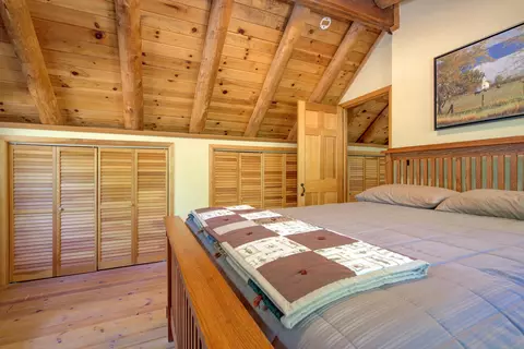 Bedroom - 27401 Goodman Rd, Fall River Mills, CA 96028 photo 9 of 9