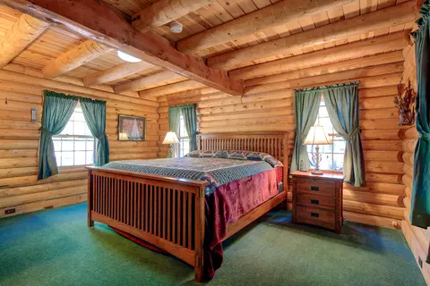 Bedroom - 27401 Goodman Rd, Fall River Mills, CA 96028 photo 1 of 9