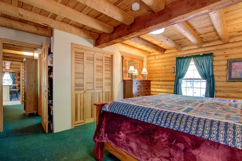 Bedroom - 27401 Goodman Rd, Fall River Mills, CA 96028 photo 2 of 9