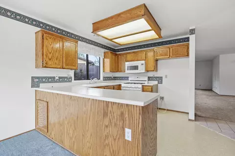 Kitchen - 2190 Renoir Path, Redding, CA 96001 photo 2 of 2