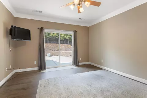 Bedroom - 1000 Greenbriar Ct, Redding, CA 96003 photo 1 of 3