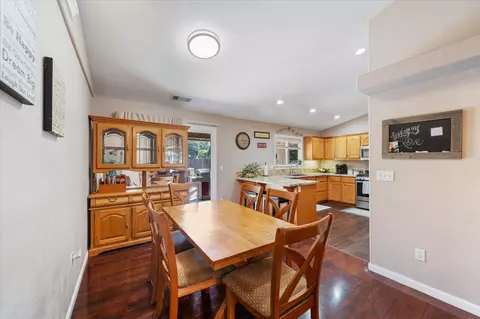 2903 Newbury Ln, Redding, CA 96002 photo 7
