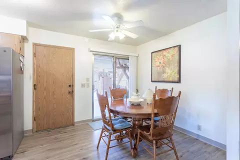 Dining - 962 Redwood Blvd, Redding, CA 96003 photo 2 of 2