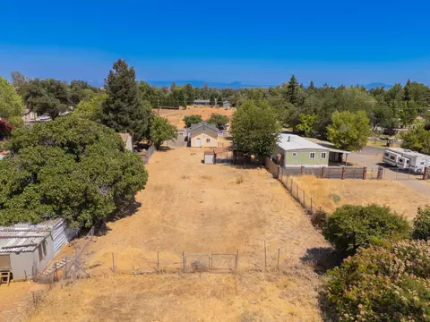 View/Area - 6594 Clear View Dr, Anderson, CA 96007 photo 4 of 10
