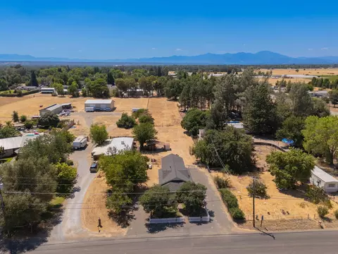 View/Area - 6594 Clear View Dr, Anderson, CA 96007 photo 8 of 10